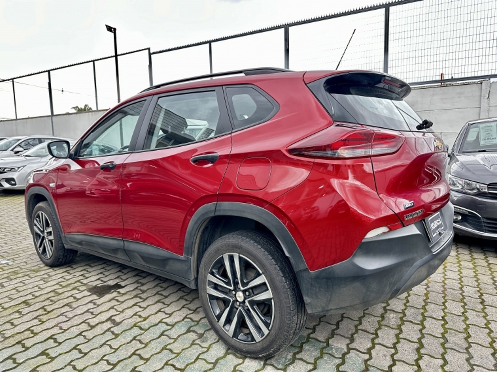 Chevrolet TRACKER 1.2T LTZ MT 2024 - Imagen 7 de 18