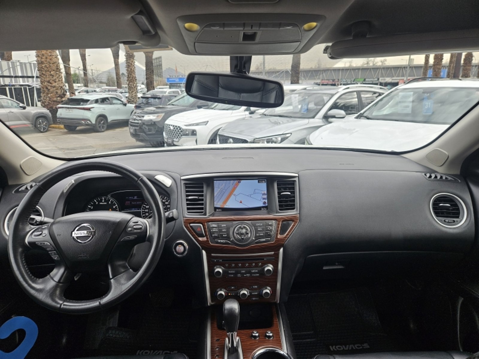Nissan PATHFINDER 4X4 3.5 AUT CVT EXCLUCIVE 2018 - Imagen 10 de 20