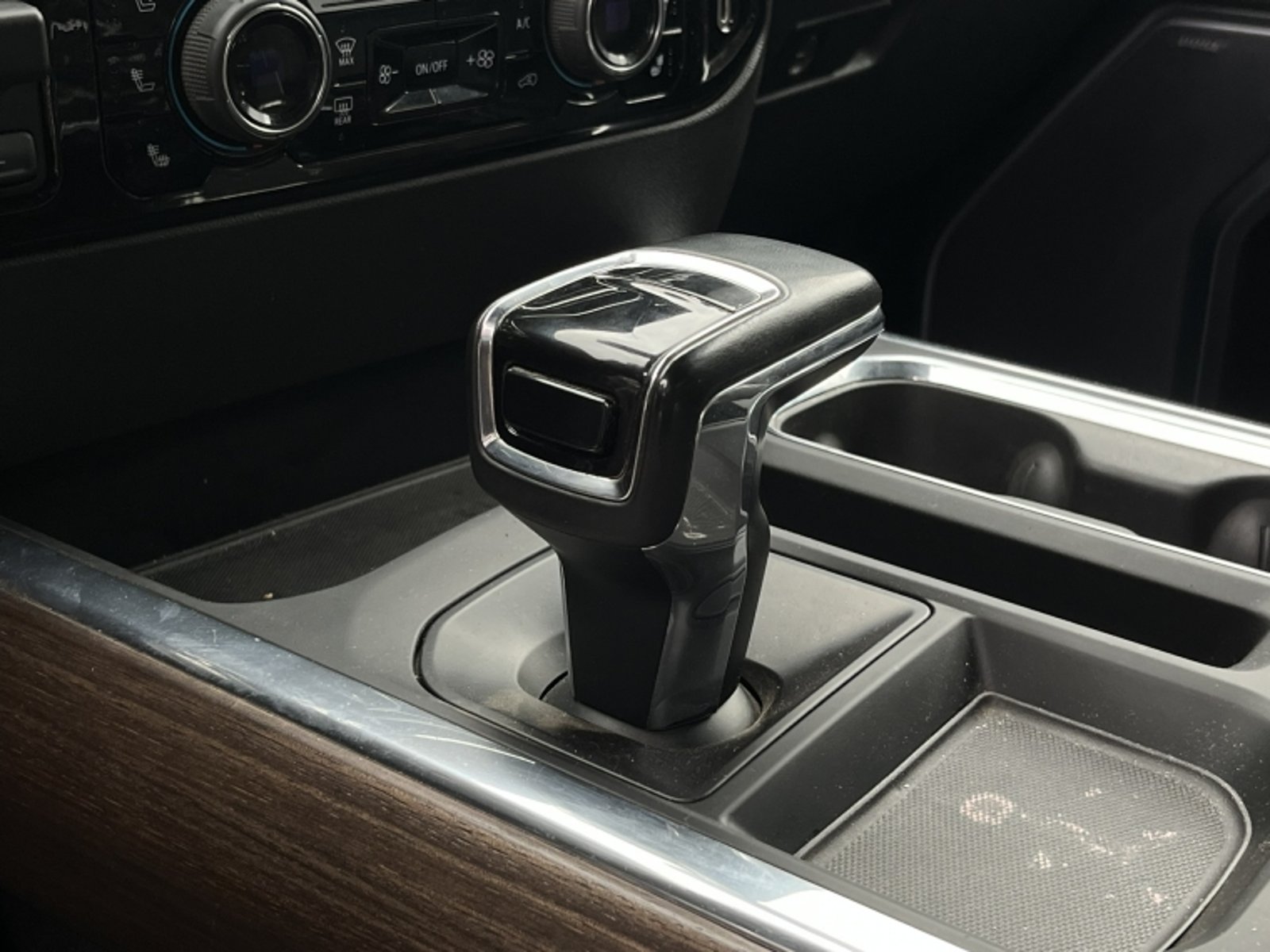 CHEVROLET SILVERADO HIGH COUNTRY 3.0TD 2023 - Imagen 16 de 20