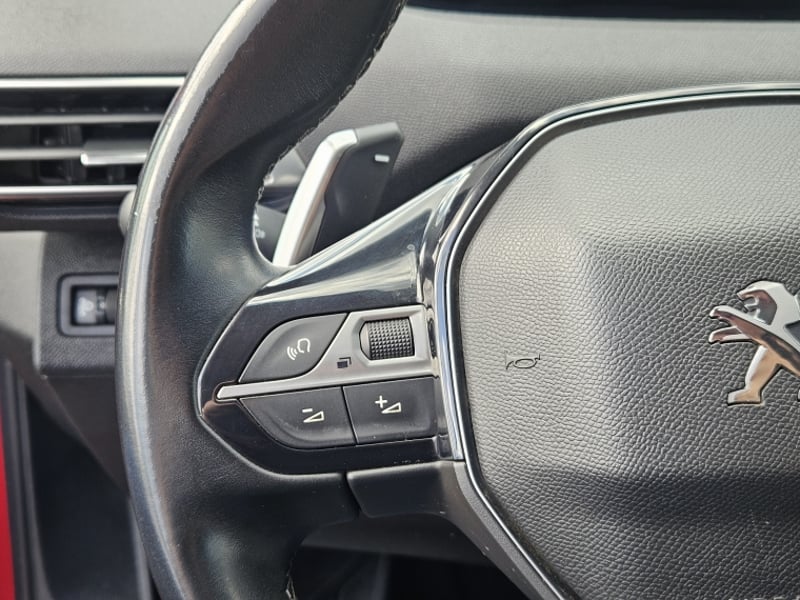 Peugeot 3008 3008 BLUE HDI 130 EAT8 1.5 AUT 2021 - Imagen 17 de 20