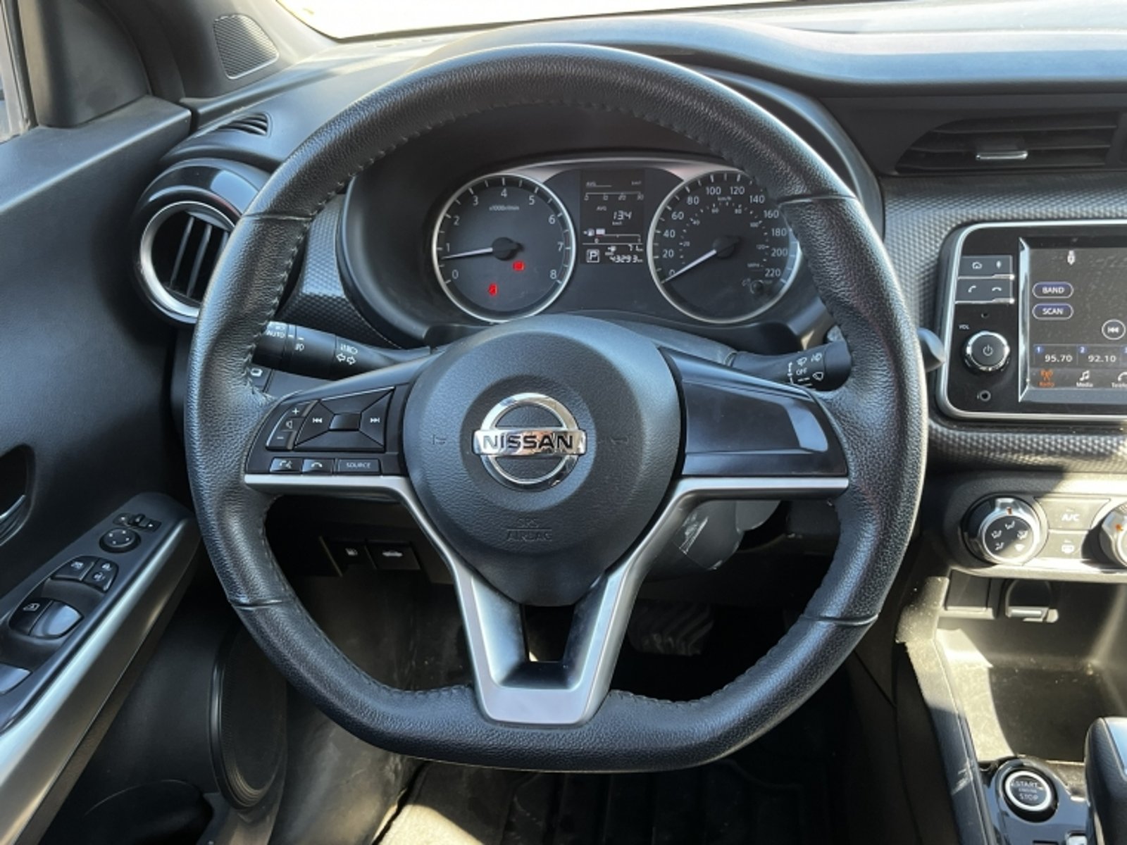 NISSAN KICKS ADVANCE CVT 2019 - Imagen 15 de 20