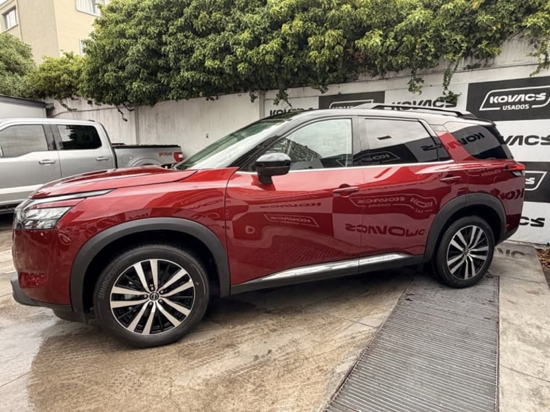 Nissan PATHFINDER Exclusive 4WD 2026