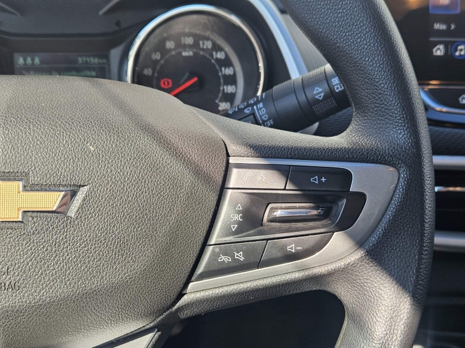 Chevrolet TRACKER 1.2 LTZ AT 2024 - Imagen 15 de 20