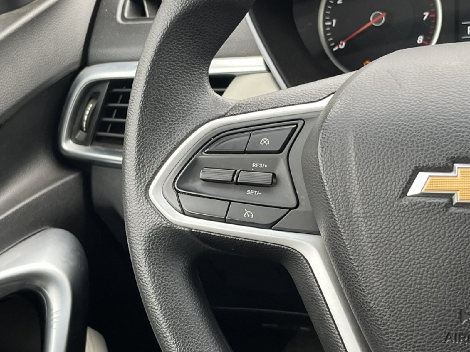 CHEVROLET CAPTIVA LTZ AT 2023 - Imagen 19 de 20