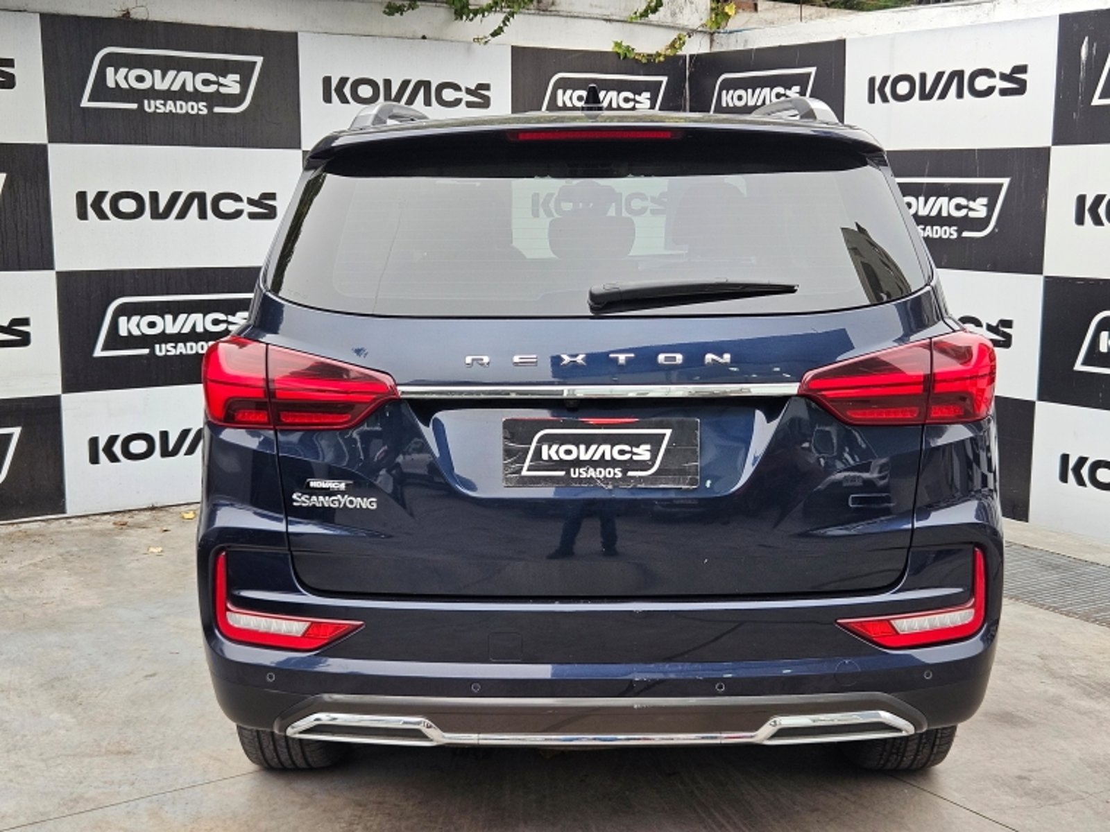 SsangYong REXTON 2.2  GLX AT DIESEL 2024 - Imagen 18 de 19