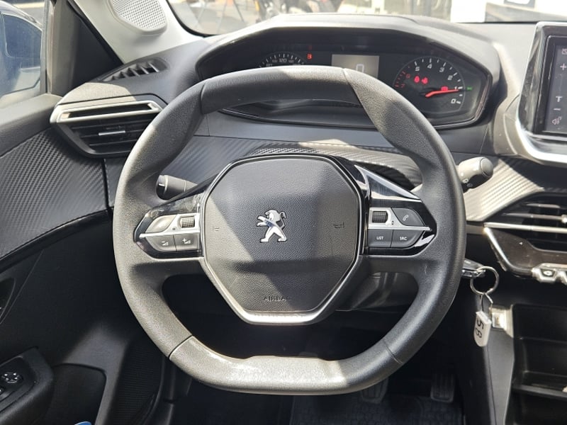 Peugeot 208 STYLE PURETECH 75 1.2 2024 - Imagen 10 de 20