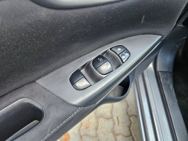 Nissan SENTRA SENTRA B17 1.8 2021 - Imagen 13 de 17
