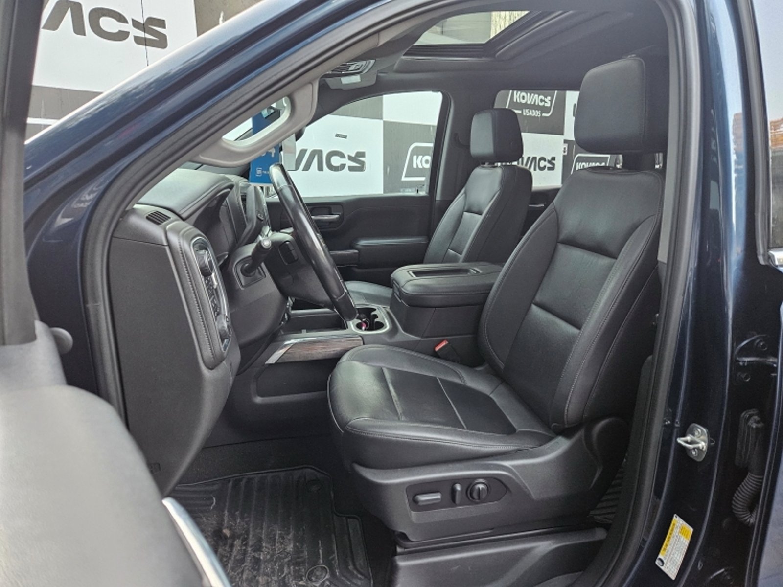 CHEVROLET SILVERADO 3.0  CC LTZ AT  4X4  DIESEL 2022 - Imagen 14 de 18