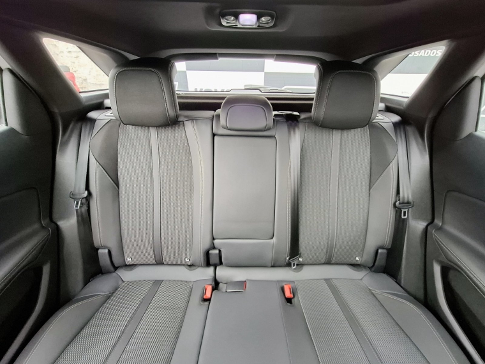 PEUGEOT 3008 GT BLACK PACK BLUEHDI 130 EAT8 2023 - Imagen 20 de 20