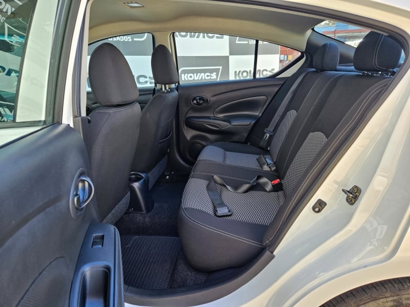 Nissan VERSA 1.6 V-DRIVE MT 2022 - Imagen 8 de 18