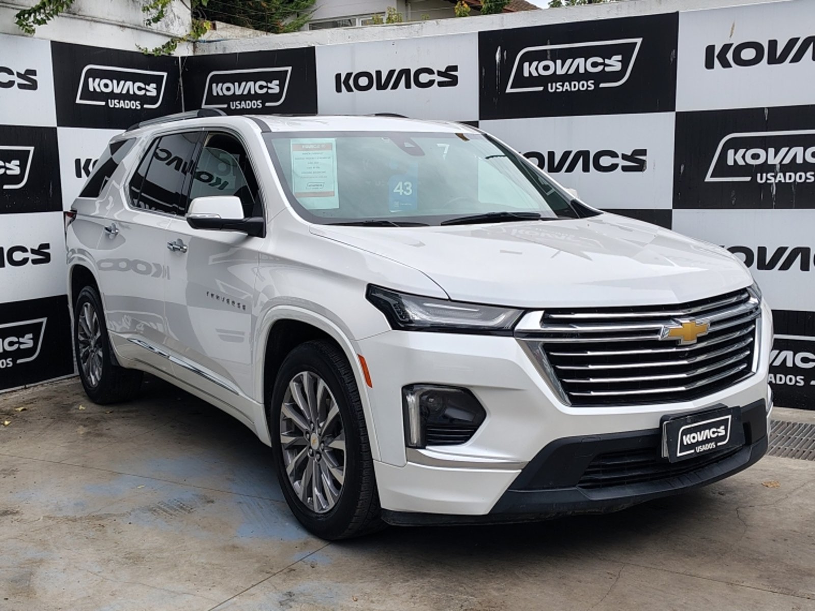 CHEVROLET TRAVERSE 3.6   PREMIER  AT  4X4 2023 - Imagen 4 de 20