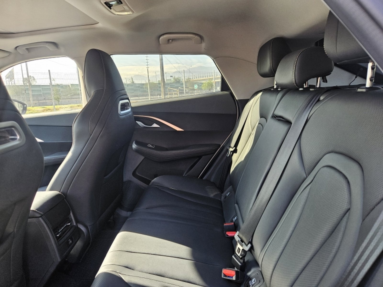 OMODA C5 LUXURY AT 1.5T 2024 - Imagen 8 de 20
