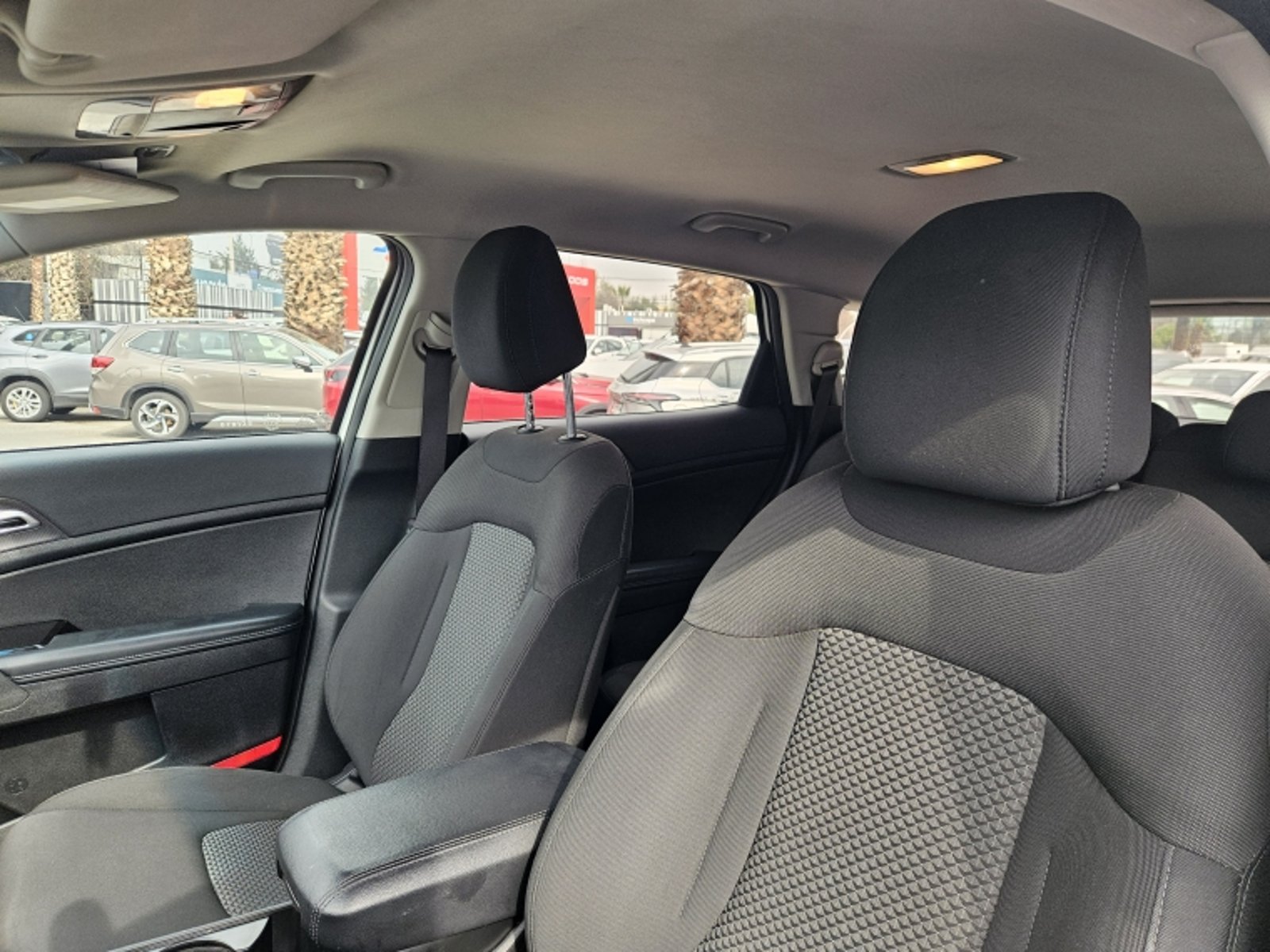 Kia SPORTAGE SPORTAGE EX 2.0 8AT DSL CI 2022 - Imagen 15 de 20
