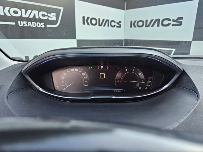 Peugeot 3008 1.5  ACTIVE AT DIESEL 2019 - Imagen 16 de 19