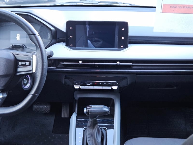 Chevrolet SAIL 1.5 NB  CVT 2024 - Imagen 7 de 18