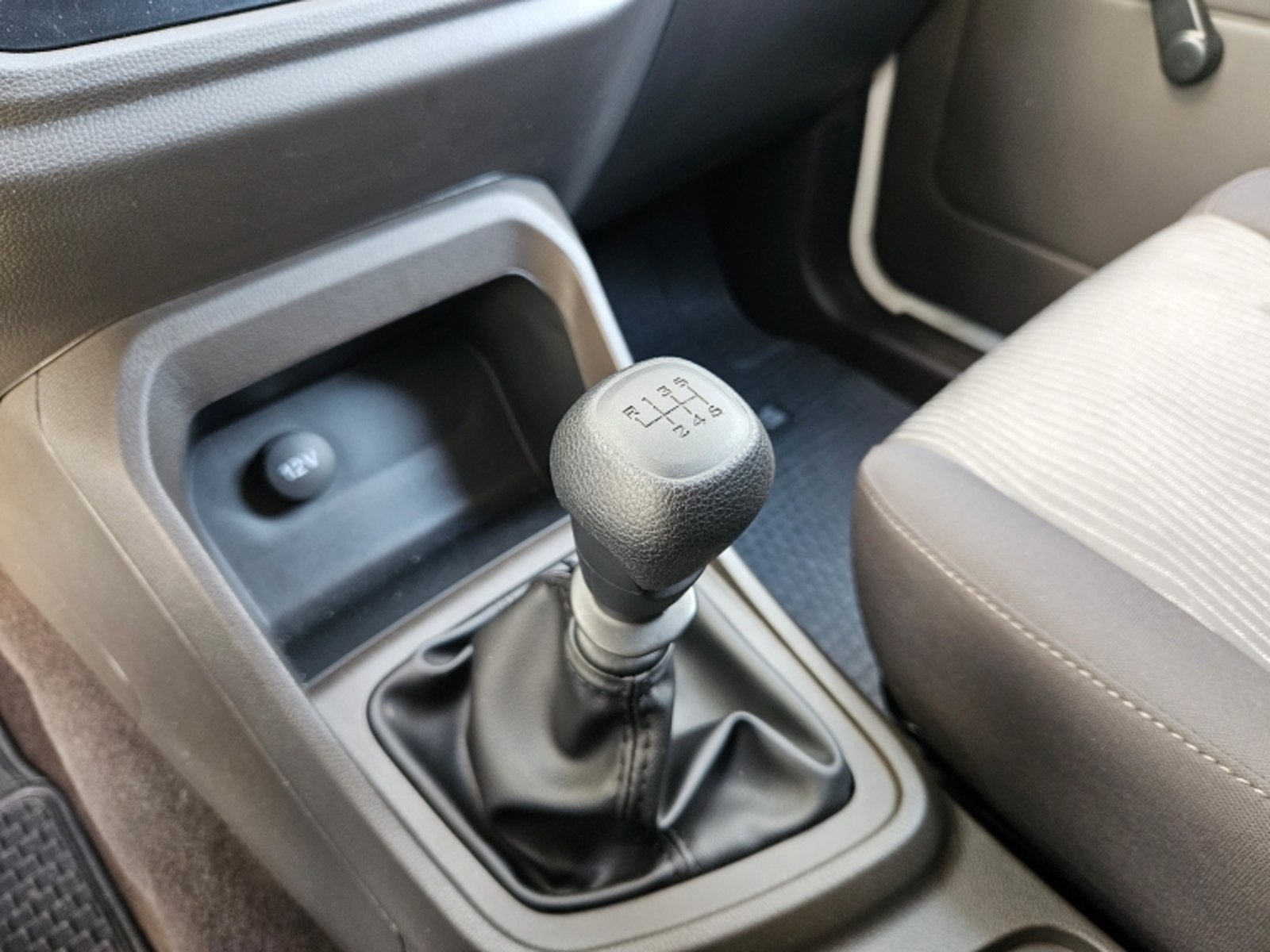 CHEVROLET N400 1.5 AC MT 2026 - Imagen 12 de 14