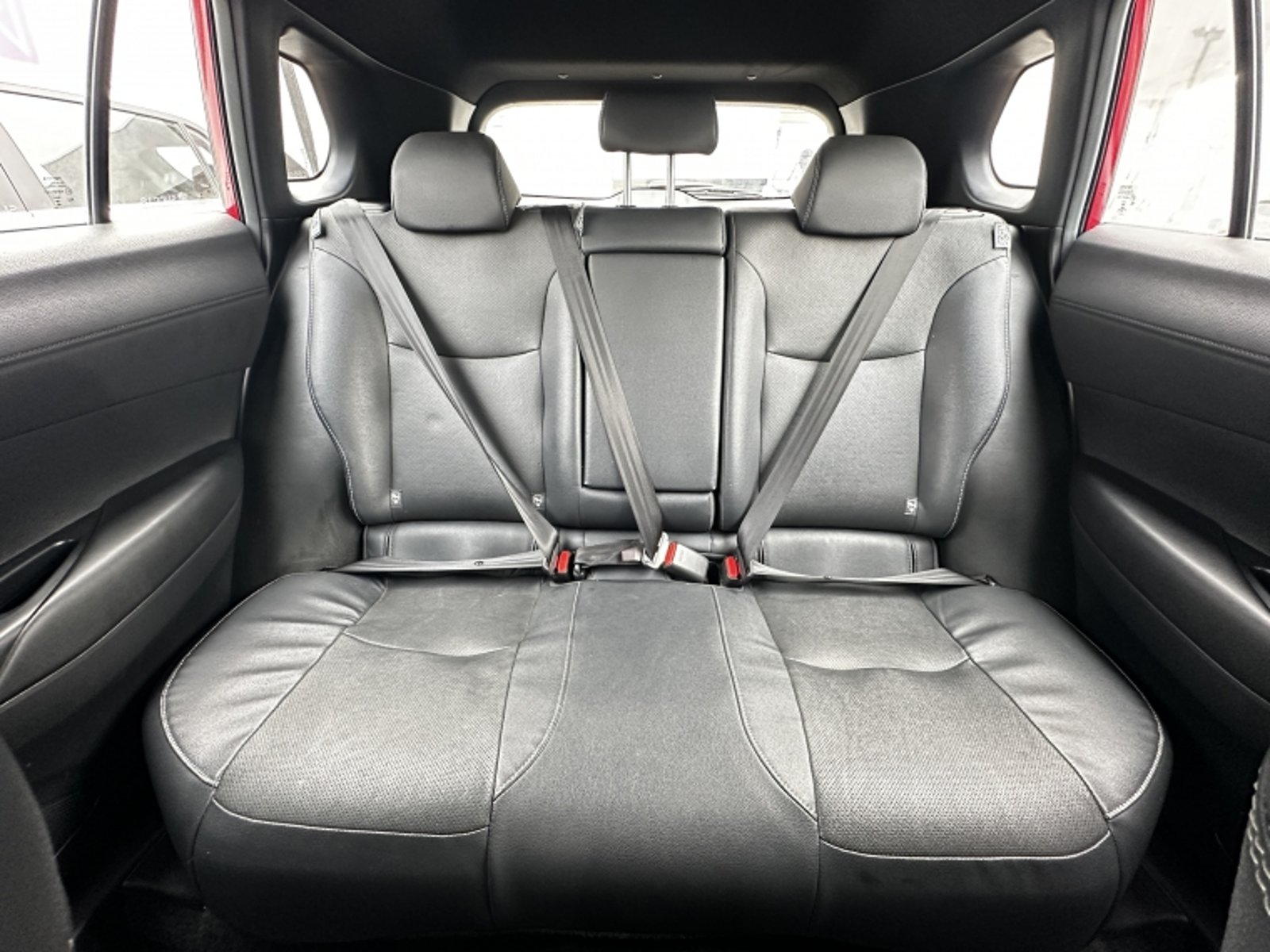 TOYOTA COROLLA 2.0 AUT 2023 - Imagen 17 de 18