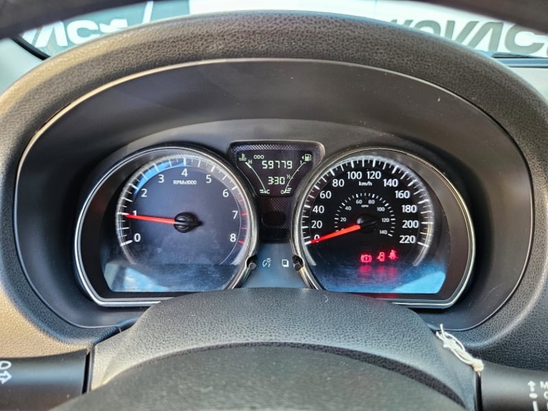 Nissan VERSA 1.6 V-DRIVE MT 2022 - Imagen 16 de 18