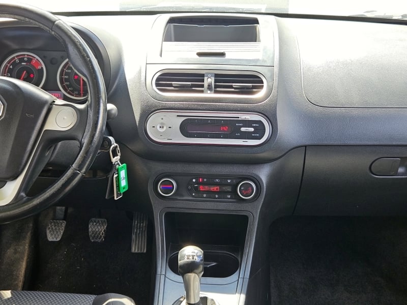 MG 3 3 COMFORT PLUS 1.5 2016 - Imagen 10 de 17