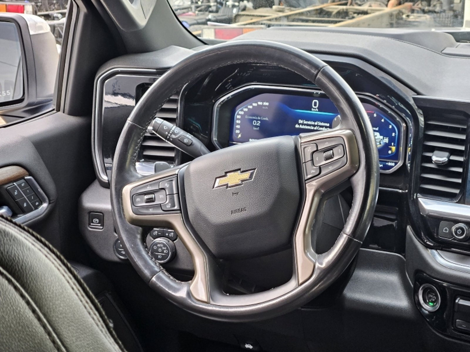 Chevrolet SILVERADO 3.0 TD HIGH COUNTRY AT 4X4 DIESEL 2023 - Imagen 8 de 20