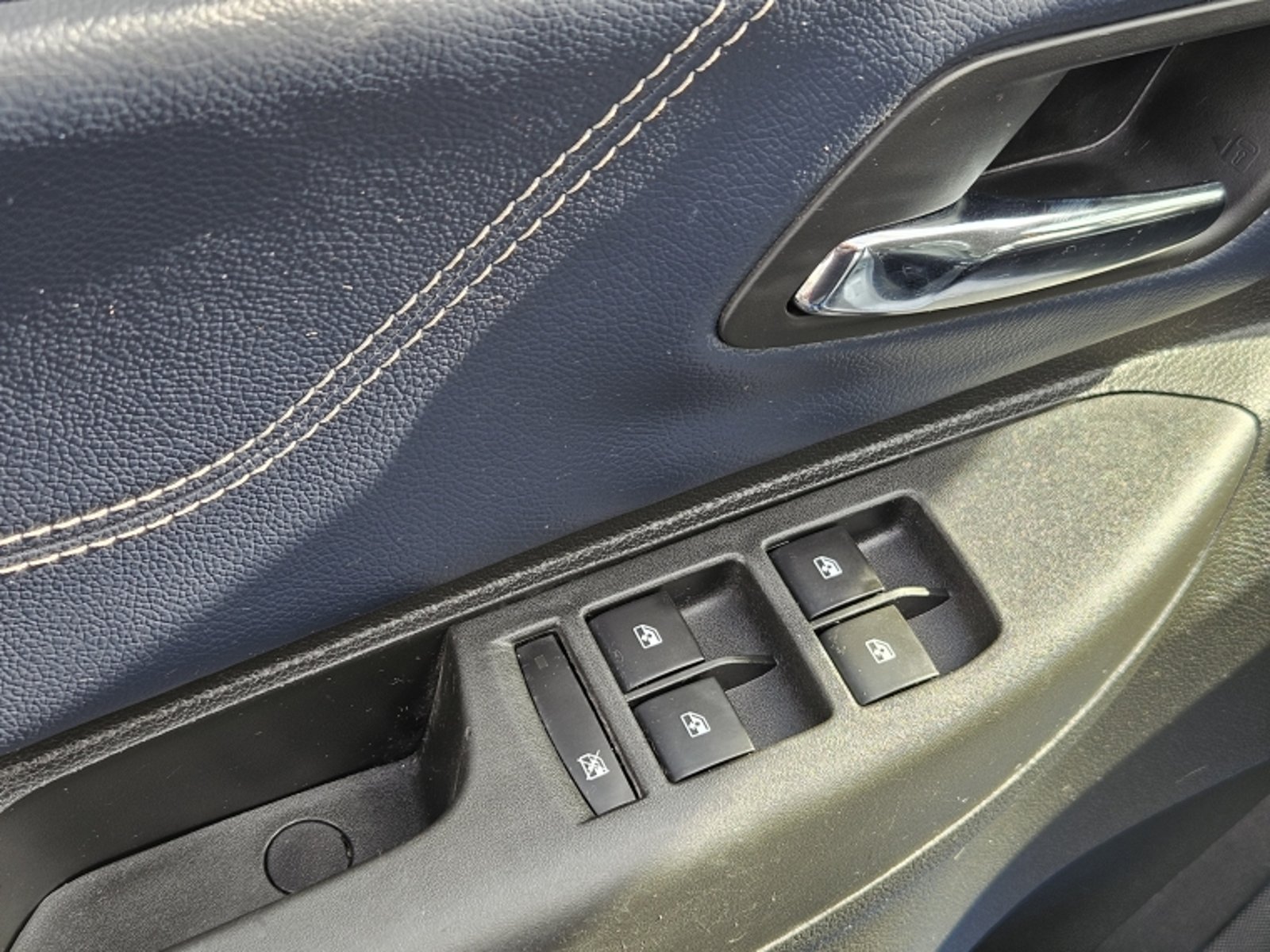 CHEVROLET SPIN PREMIER 1.8 MT 2022 - Imagen 15 de 20