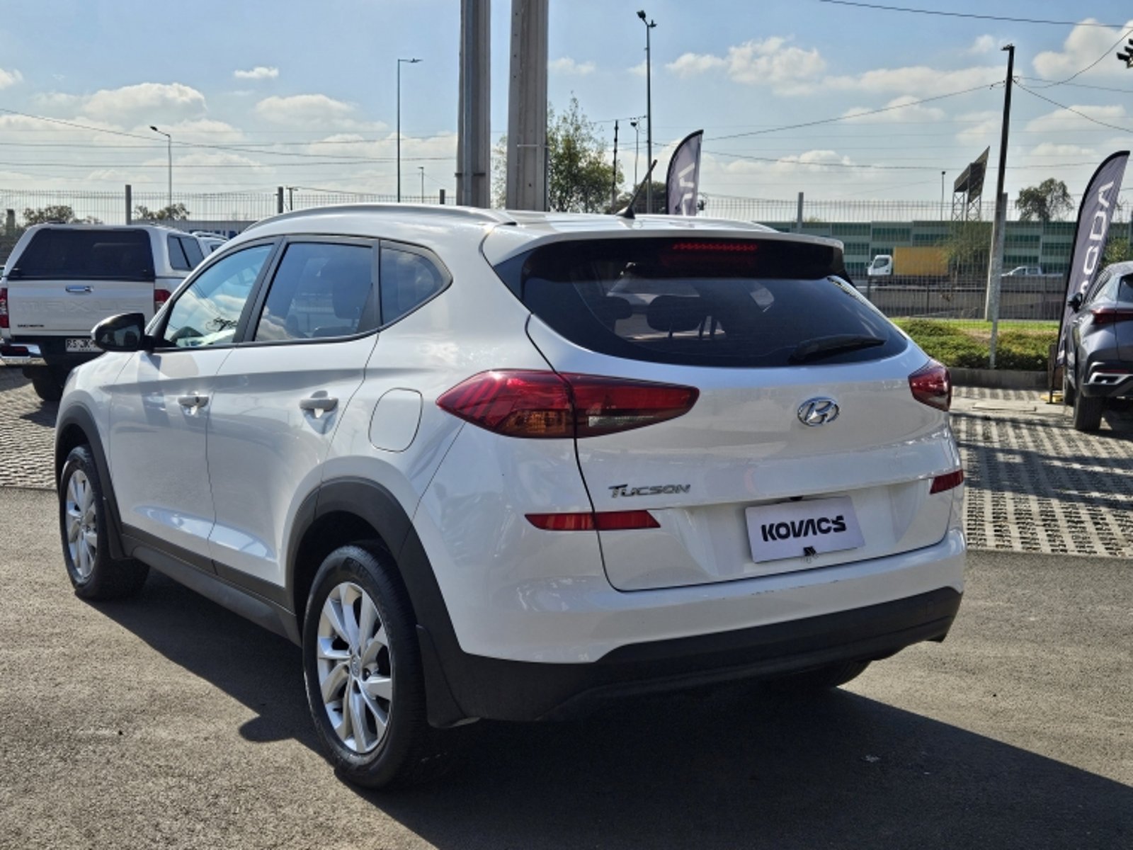 HYUNDAI TUCSON PLUS 6AT 2021 - Imagen 6 de 20