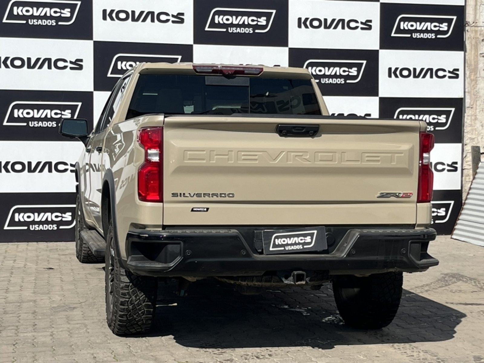 Chevrolet SILVERADO 6.2 ZR2 AT 4X4 2023 - Imagen 5 de 20