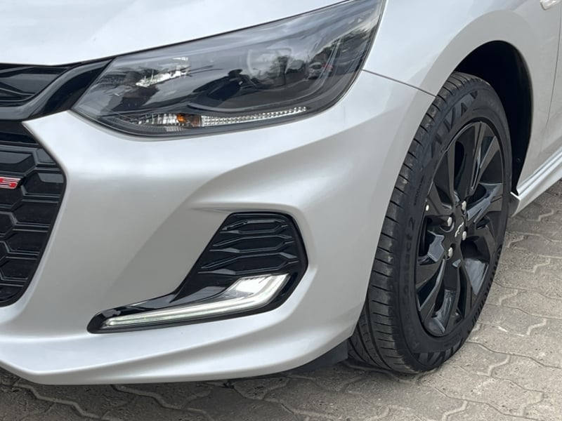 Chevrolet ONIX 1.0 HB RS MT 2023 - Imagen 9 de 20