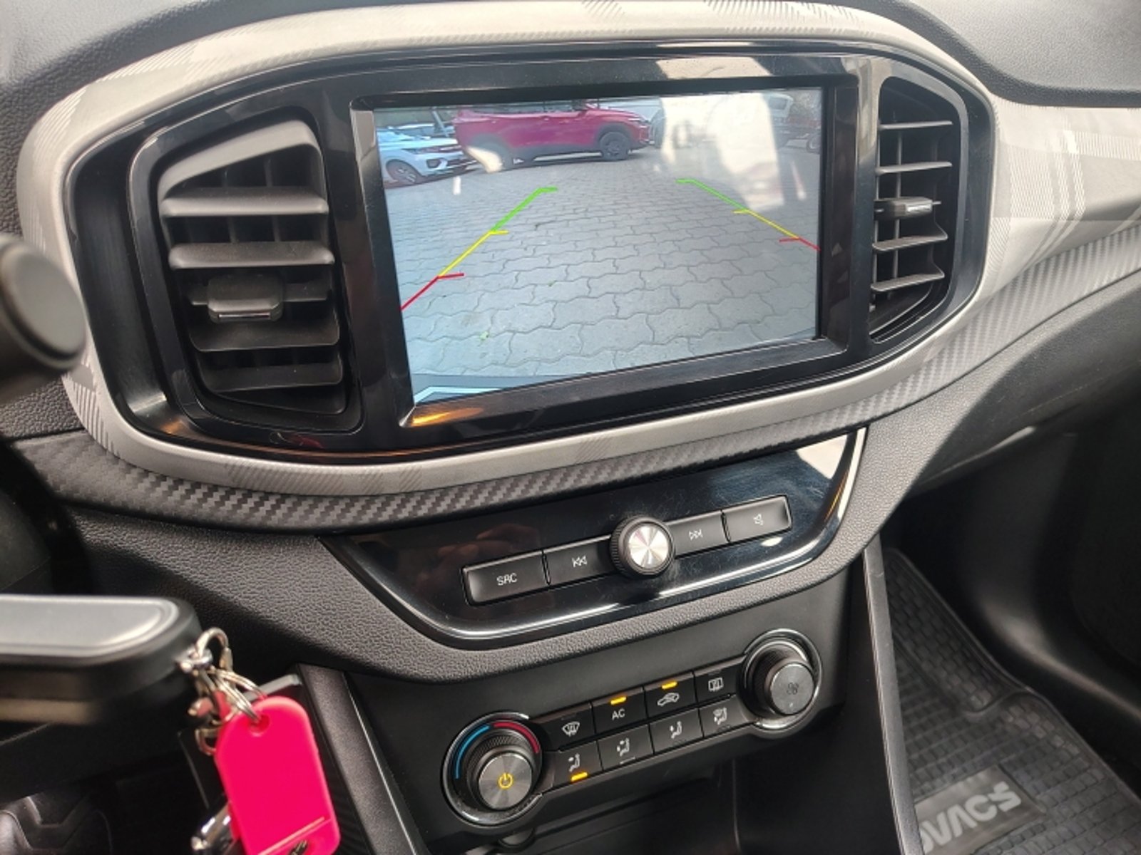 MG 3 1.5 COM MT 2022 - Imagen 17 de 18