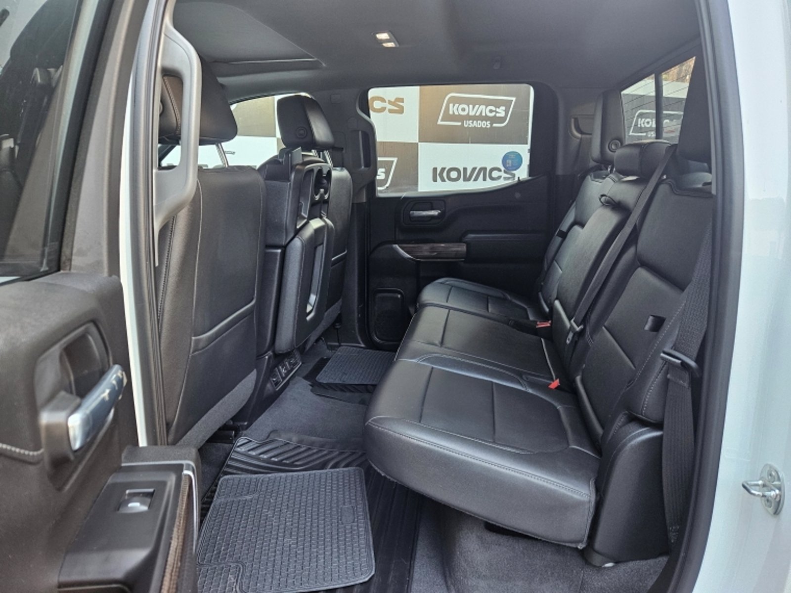 CHEVROLET SILVERADO 5.3 CC LT TB AT  4X4 2022 - Imagen 8 de 18