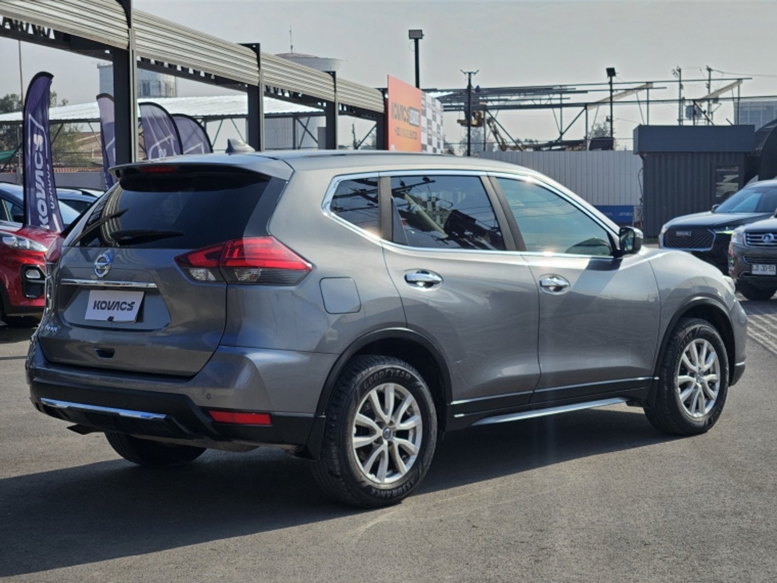 NISSAN X-TRAIL 2.5 SENSE CVT 2F AT 2018 - Imagen 4 de 20
