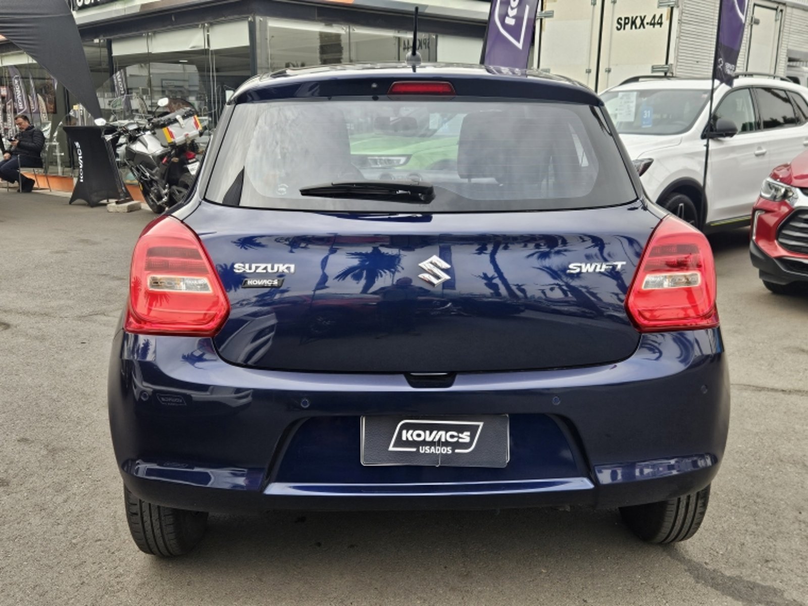 Suzuki SWIFT GLX 1.2 MT 2023 - Foto 5 de 20