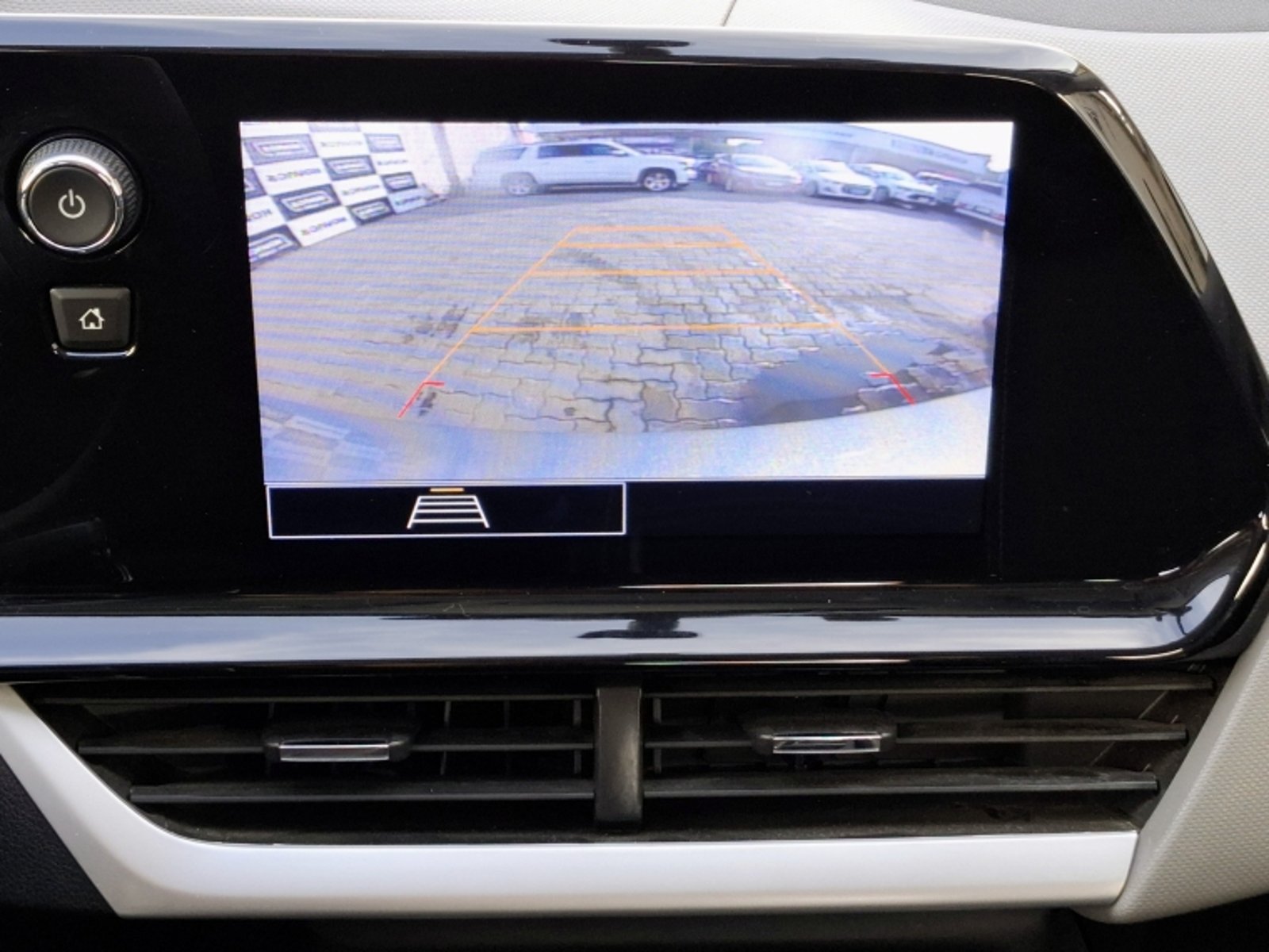 CHEVROLET MONTANA LT MT 2024 - Imagen 17 de 20