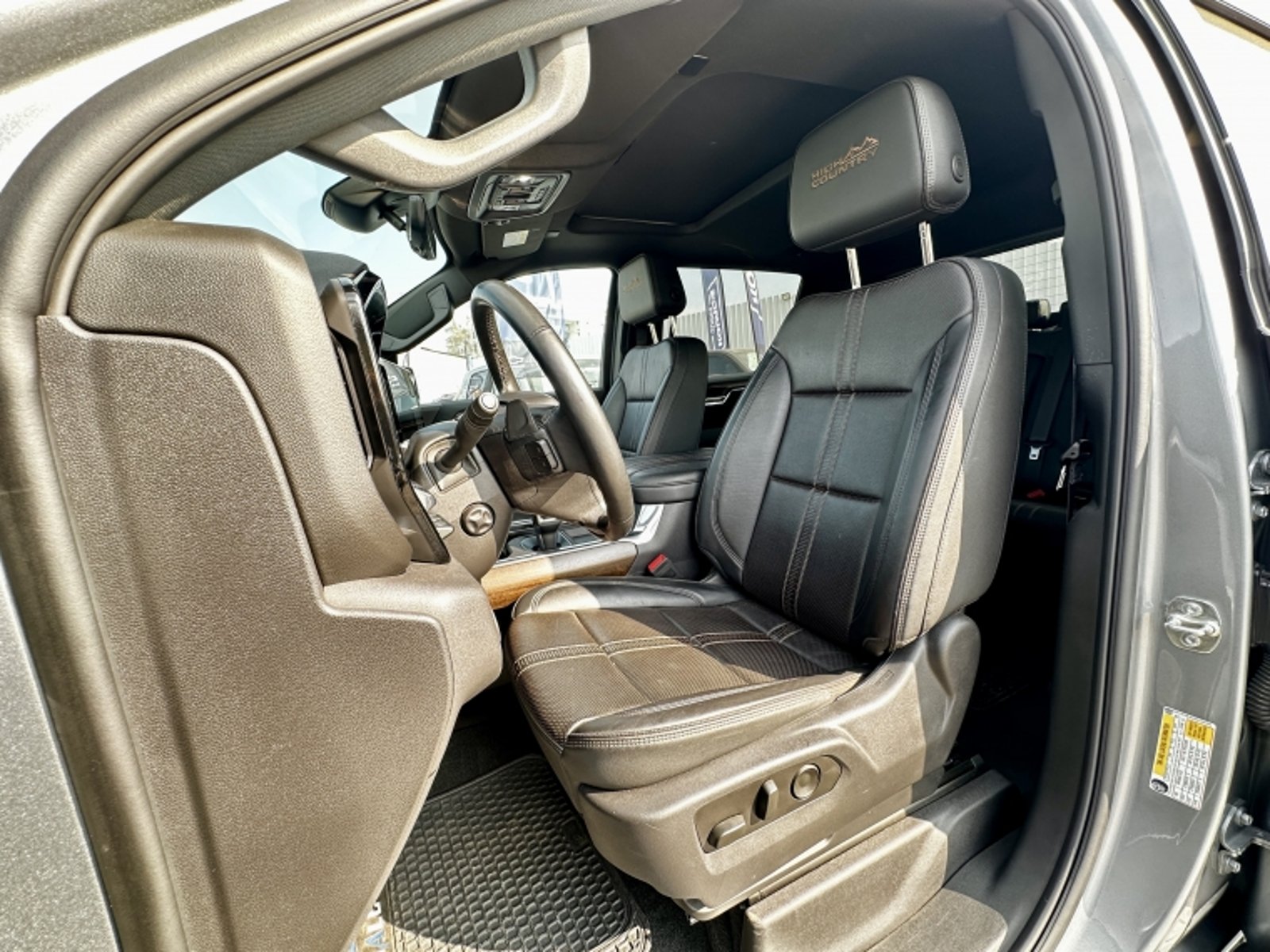 CHEVROLET SILVERADO 3.0 AUT 2025 - Imagen 9 de 20