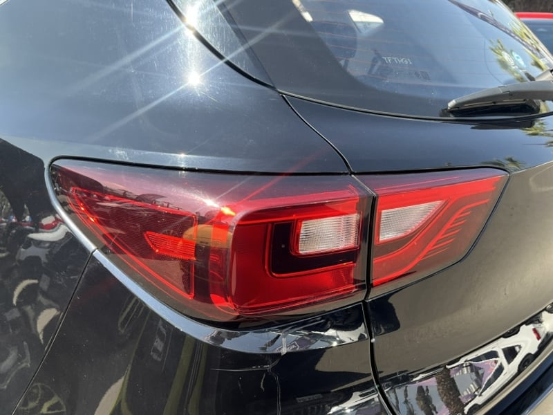 MG ZS ZS COMFORT 1.5 MT 2024 - Imagen 11 de 20