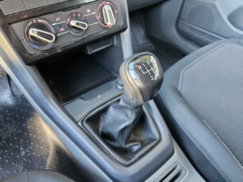 Volkswagen T-CROSS CONFORTLINE MT 2021 - Imagen 11 de 20