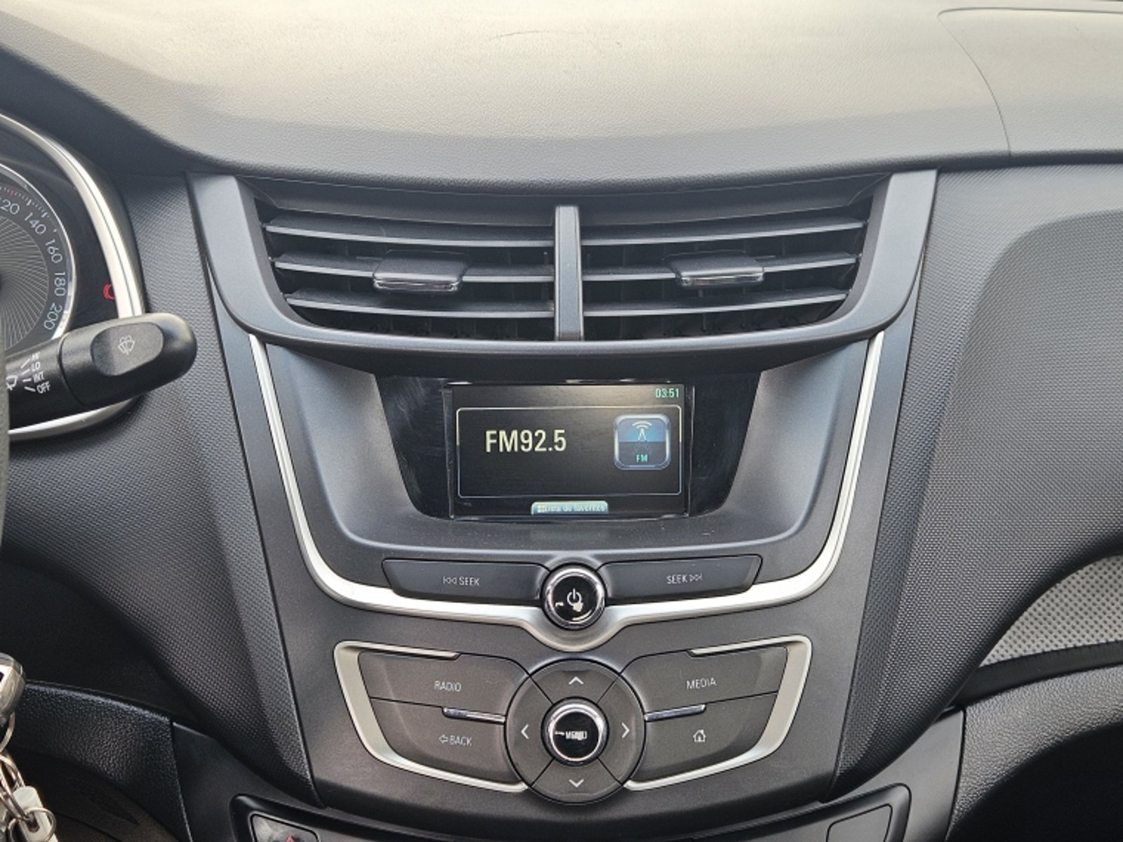 CHEVROLET SAIL LS 1.5 2022 - Imagen 10 de 20