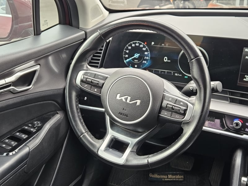 Kia SPORTAGE SPORTAGE EX 2.0L 8AT DSL 2023 - Imagen 13 de 20