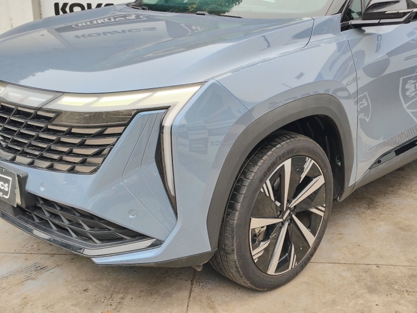 Geely STARRAY 2.0T SIGNATURE AT 2025 - Foto 2 de 18