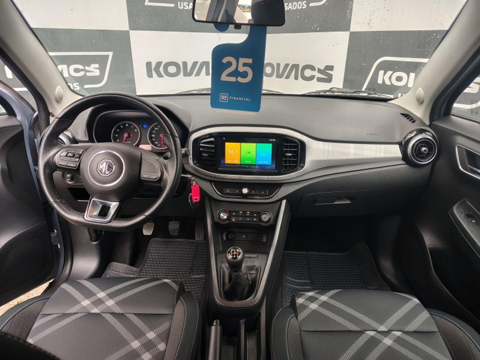 MG 3 1.5 COM MT 2022 - Imagen 9 de 18