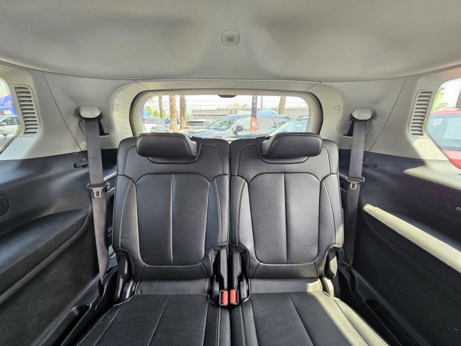 JEEP GRAND CHEROKEE 3.6 LIMITED L AT 4X4 2024 - Imagen 9 de 20