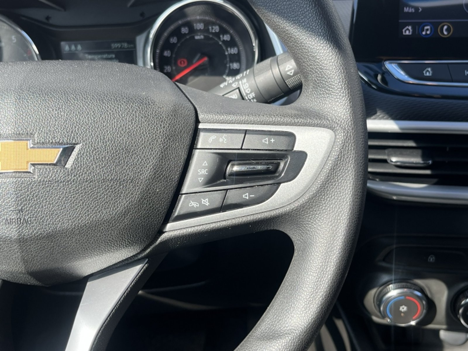 Chevrolet TRACKER 1.2 LTZ AT 2022 - Imagen 19 de 20
