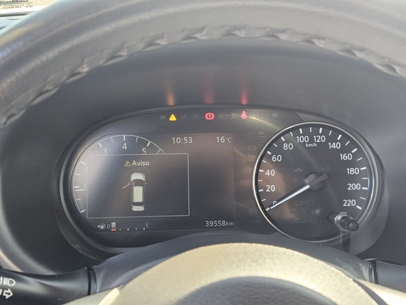 Nissan KICKS 1.6 ADVANCE MT 2024 - Imagen 16 de 19
