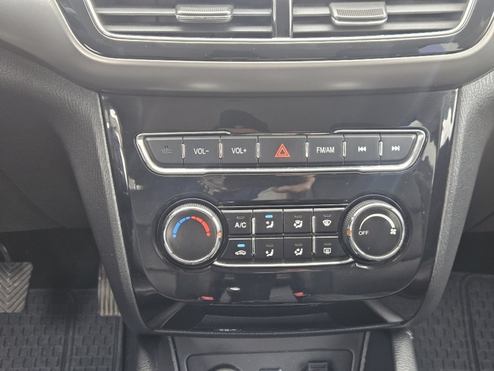Changan A500 LUXURY MT 1.5 2021 - Imagen 12 de 19