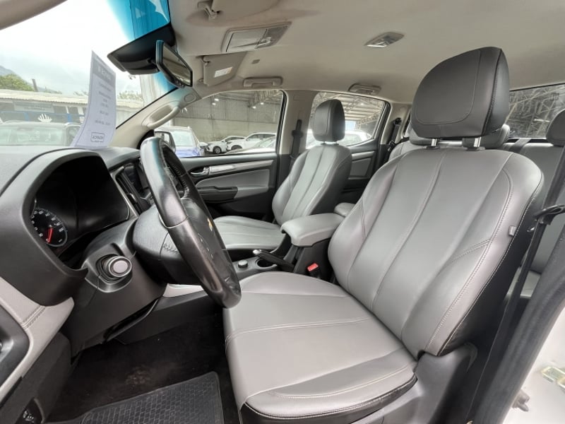 Chevrolet COLORADO LTZ 4WD 2.8 AT 2023 - Imagen 12 de 20