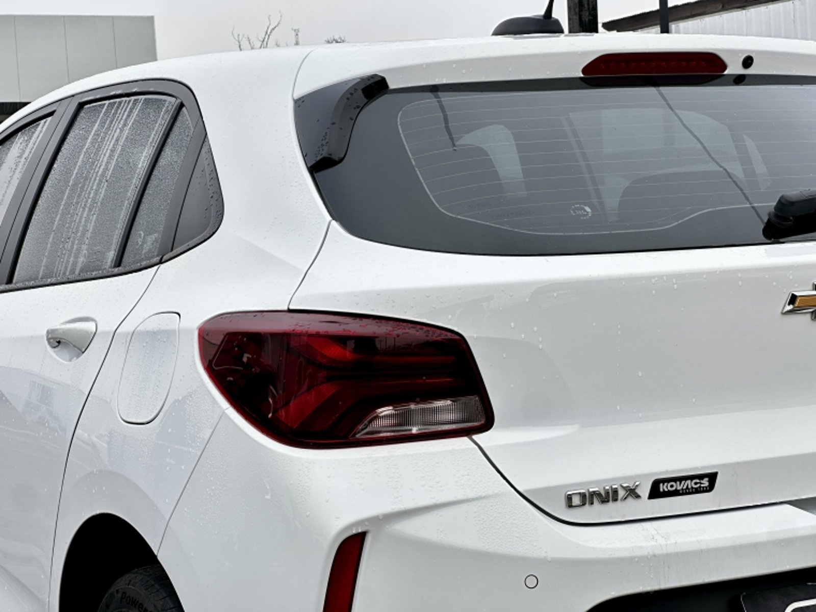 Chevrolet ONIX HB 1.0T LTZ MT 2025 - Imagen 8 de 18