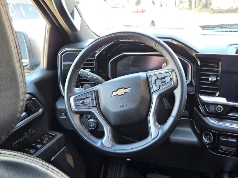 Chevrolet SILVERADO SILVERADO 4X4 3.0L AUT 2025 - Imagen 9 de 19