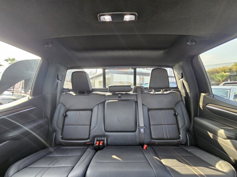 Chevrolet SILVERADO 3.0 TD HIGH COUNTRY AT 4X4 DIESEL 2025 - Imagen 17 de 20