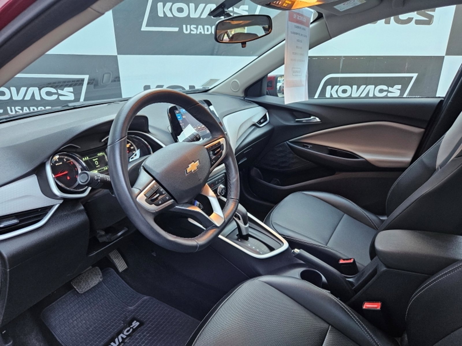 Chevrolet ONIX 1.0T PREMIER AT 2024 - Imagen 12 de 19