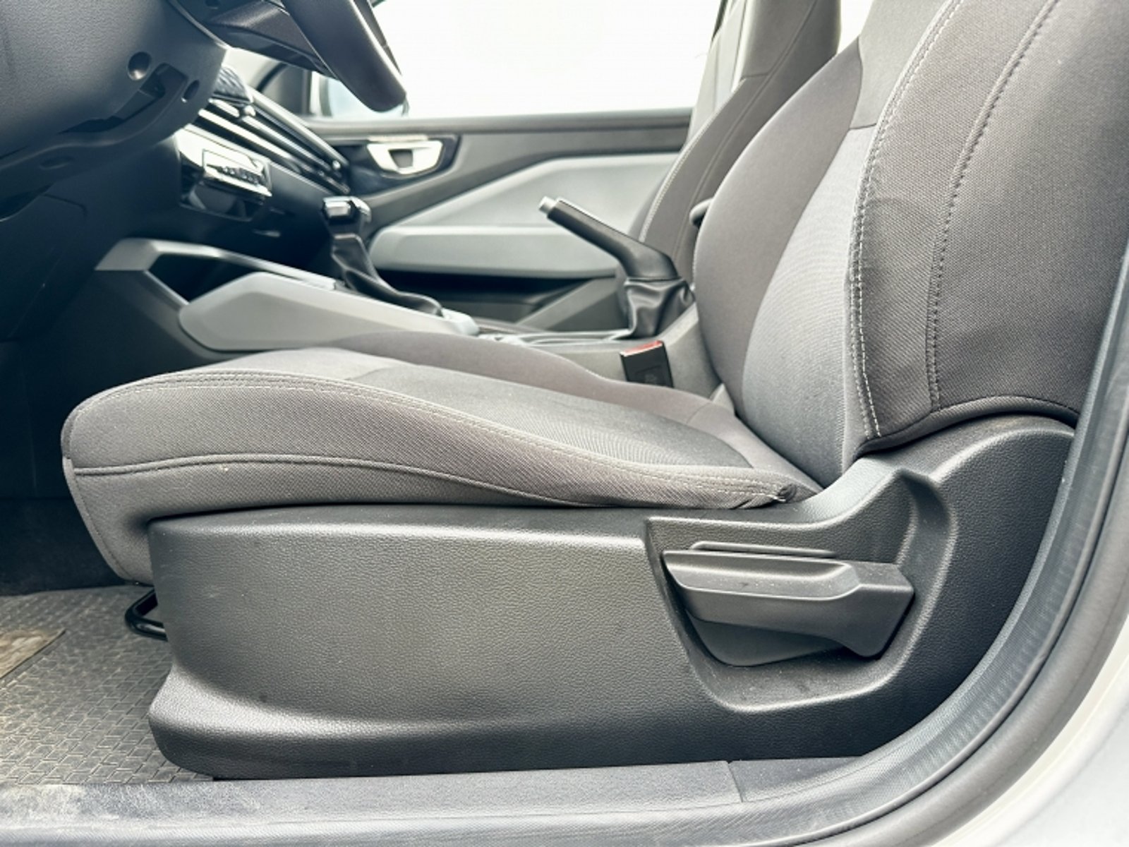 Chevrolet SAIL 1.5 CVT 2024 - Imagen 16 de 18